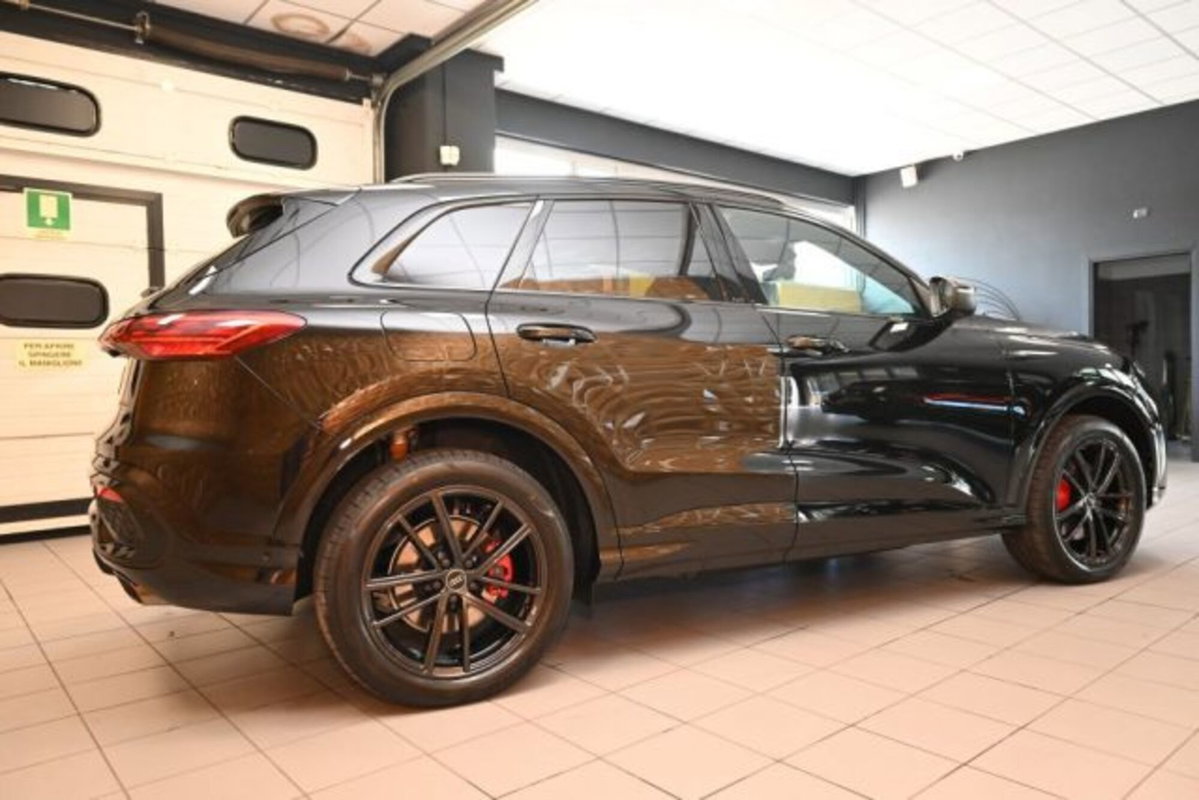 Audi Q5 2.0 e-hybrid Business quattro 299cv s-tronic (7)