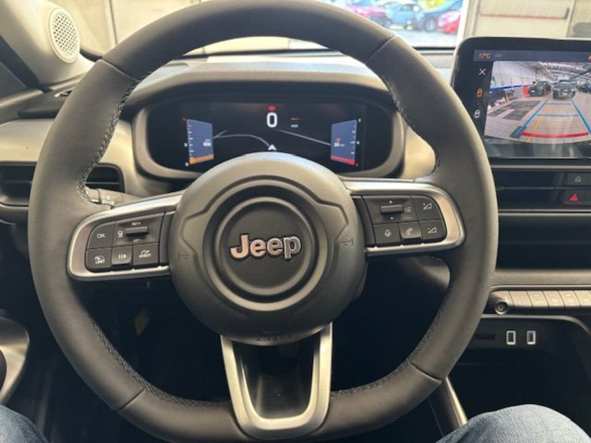 Jeep Avenger 1.2 turbo Summit fwd 100cv (13)