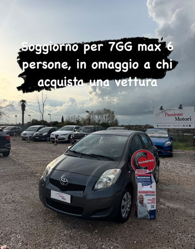 Toyota Yaris 1.0 5 porte usata