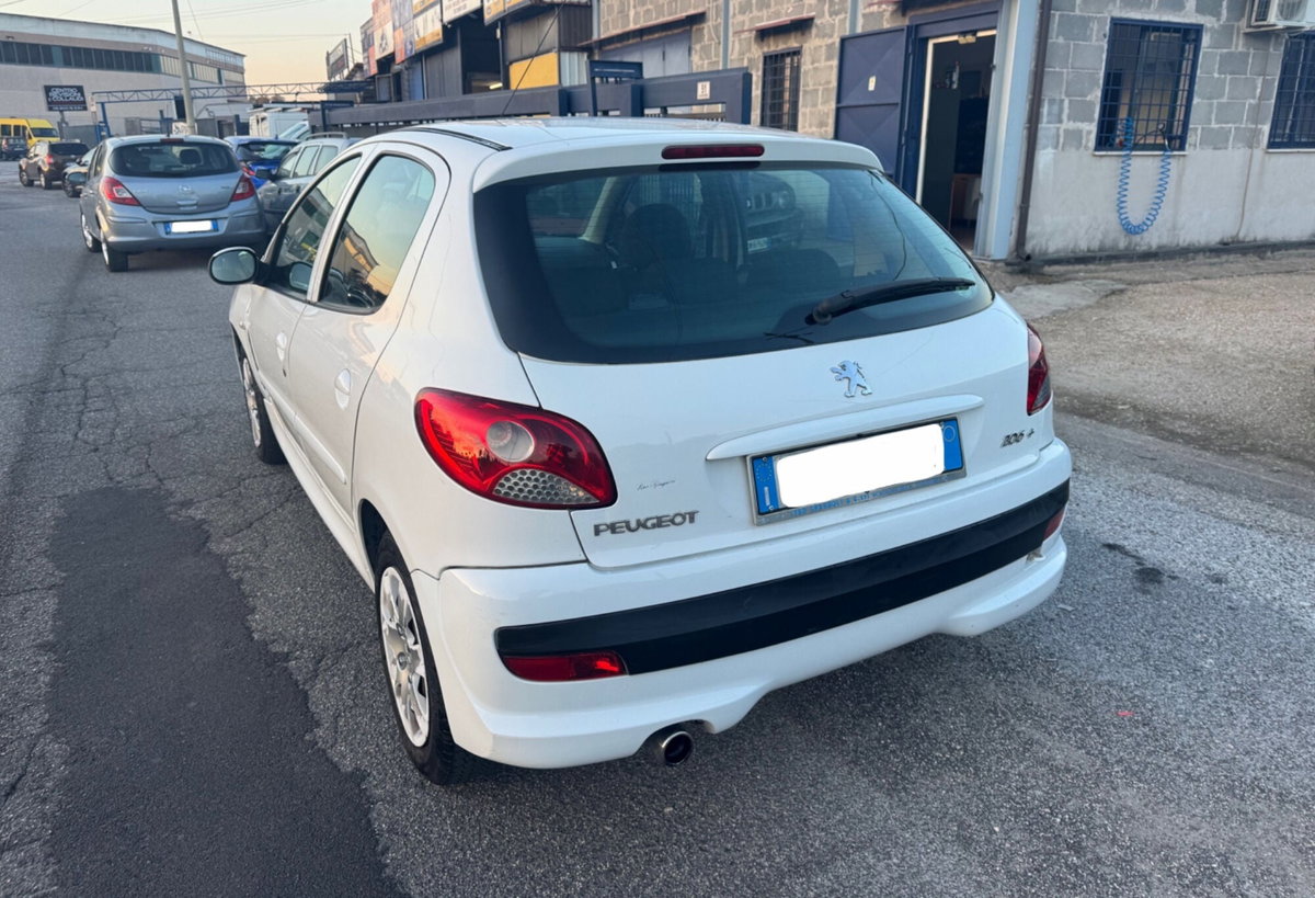Peugeot 206 60CV 5p. Trendy (3)