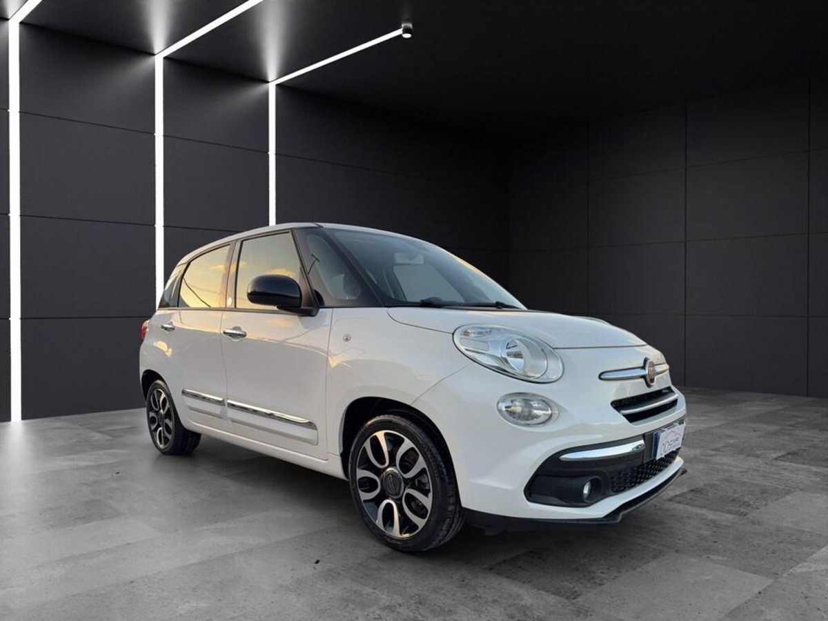 Fiat 500L 1.6 mjt VGT 120cv Urban 4p.ti E6b (7)
