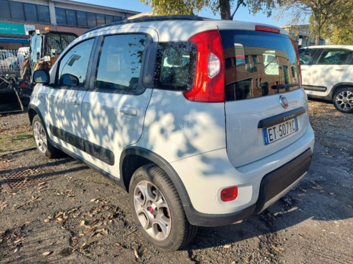 Fiat Panda 1.3 MJT S&S 4x4 (4)