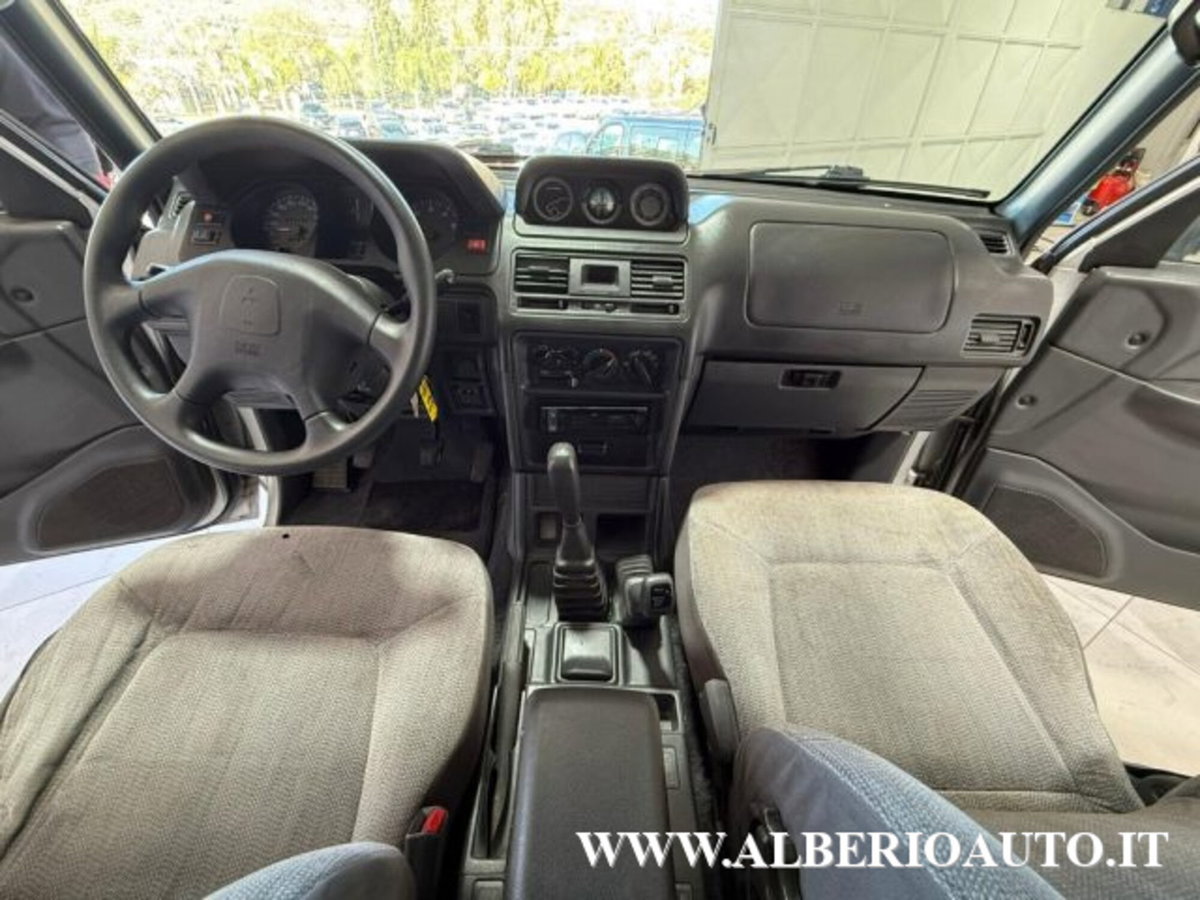 Mitsubishi Pajero 2.5 TDI Metal-top GLX Zeus (6)