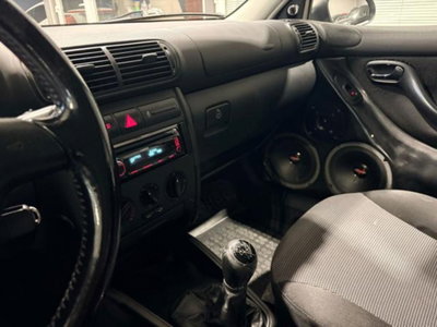 SEAT Leon TDI/110 CV cat Signo (20)