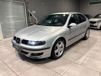 SEAT Leon TDI/110 CV cat Signo (3)