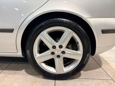 SEAT Leon TDI/110 CV cat Signo (9)