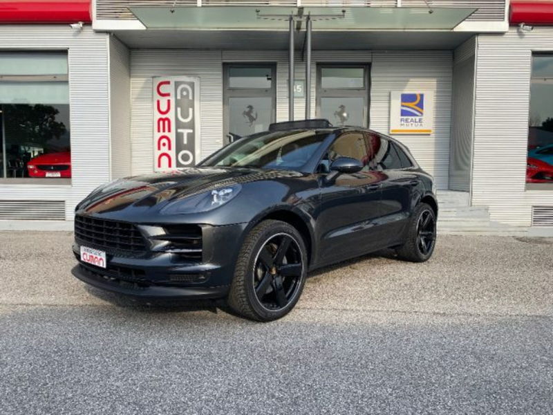 Porsche Macan S