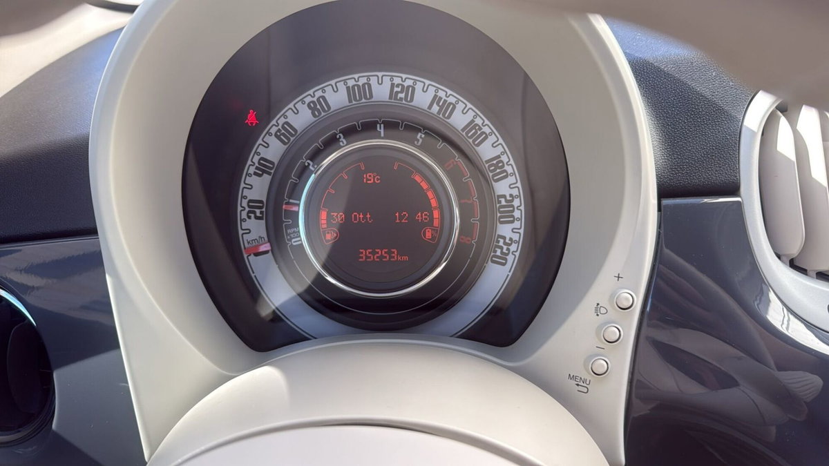 Fiat 500 1.0 Hybrid Cult (11)