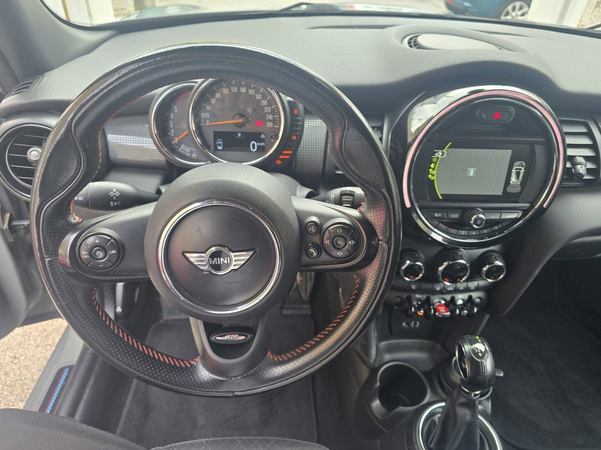 MINI Mini 1.5 Cooper D Hype 5 porte (13)