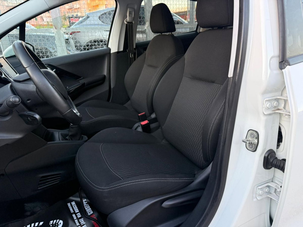 Peugeot 208 75 5 porte Allure (12)