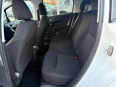 Peugeot 208 75 5 porte Allure (13)