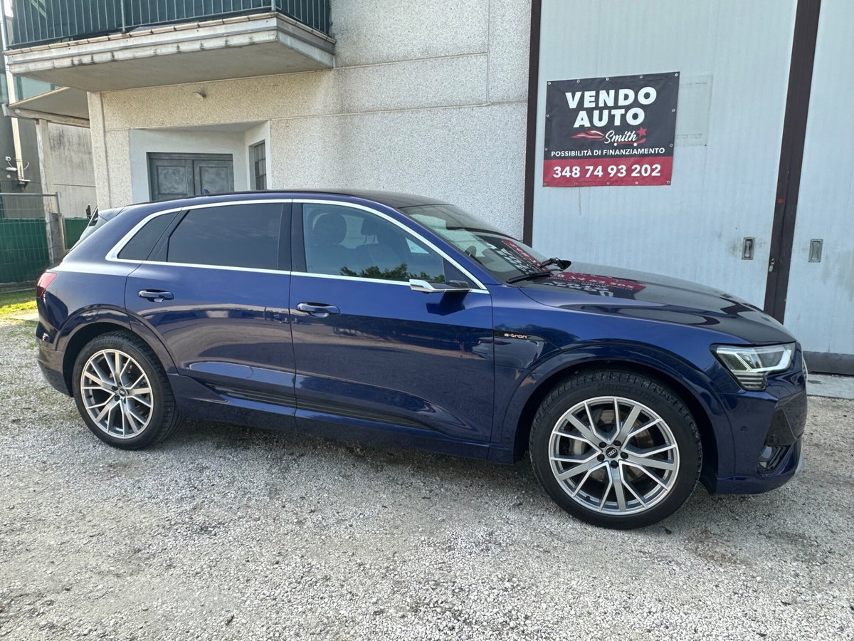 Audi e-tron Sportback 55 quattro S line Fast edition (2)