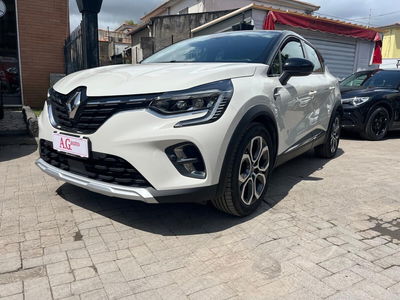 Renault Captur Blue dCi 115 CV EDC Intens usata