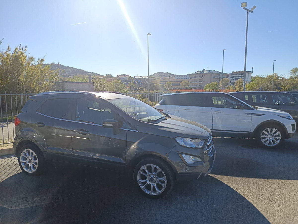 Ford EcoSport 1.0 EcoBoost 125 CV Titanium (19)