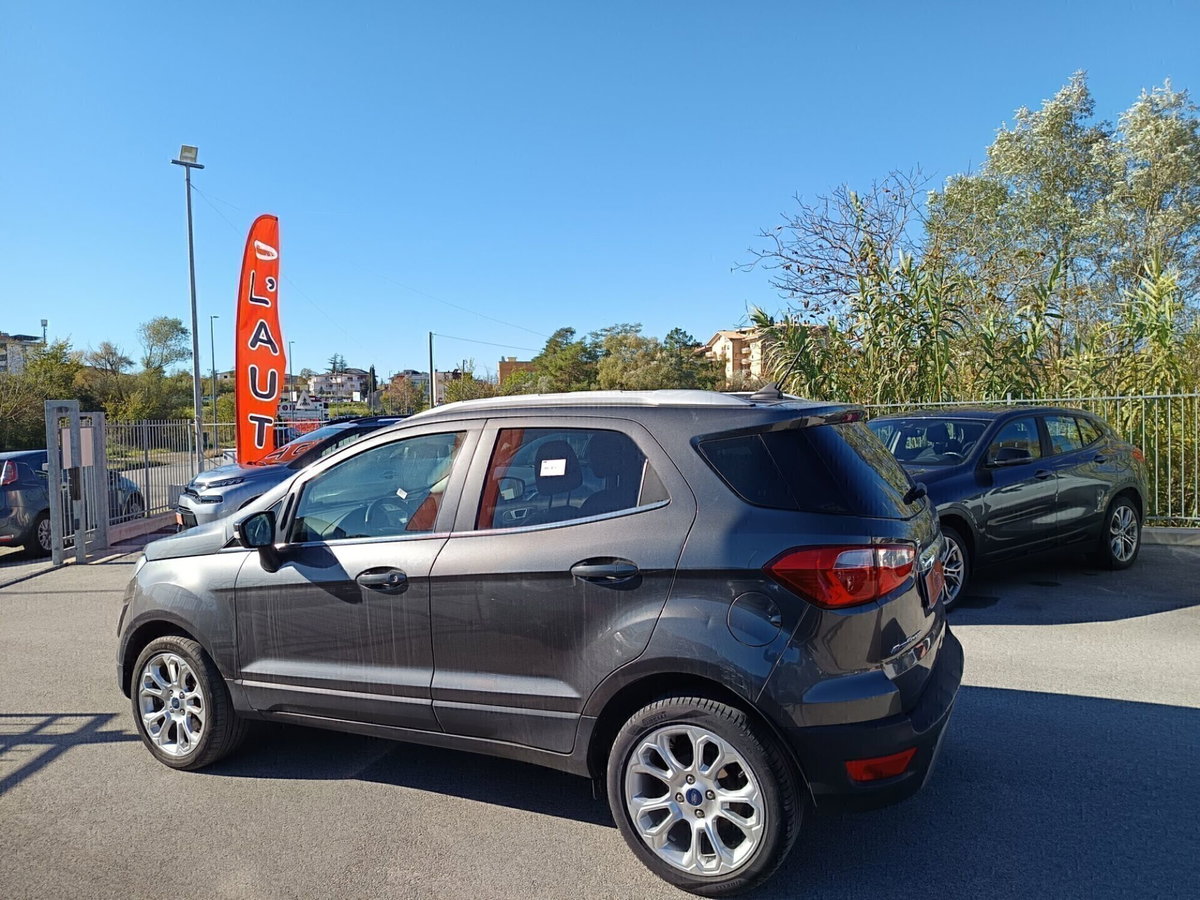 Ford EcoSport 1.0 EcoBoost 125 CV Titanium (4)