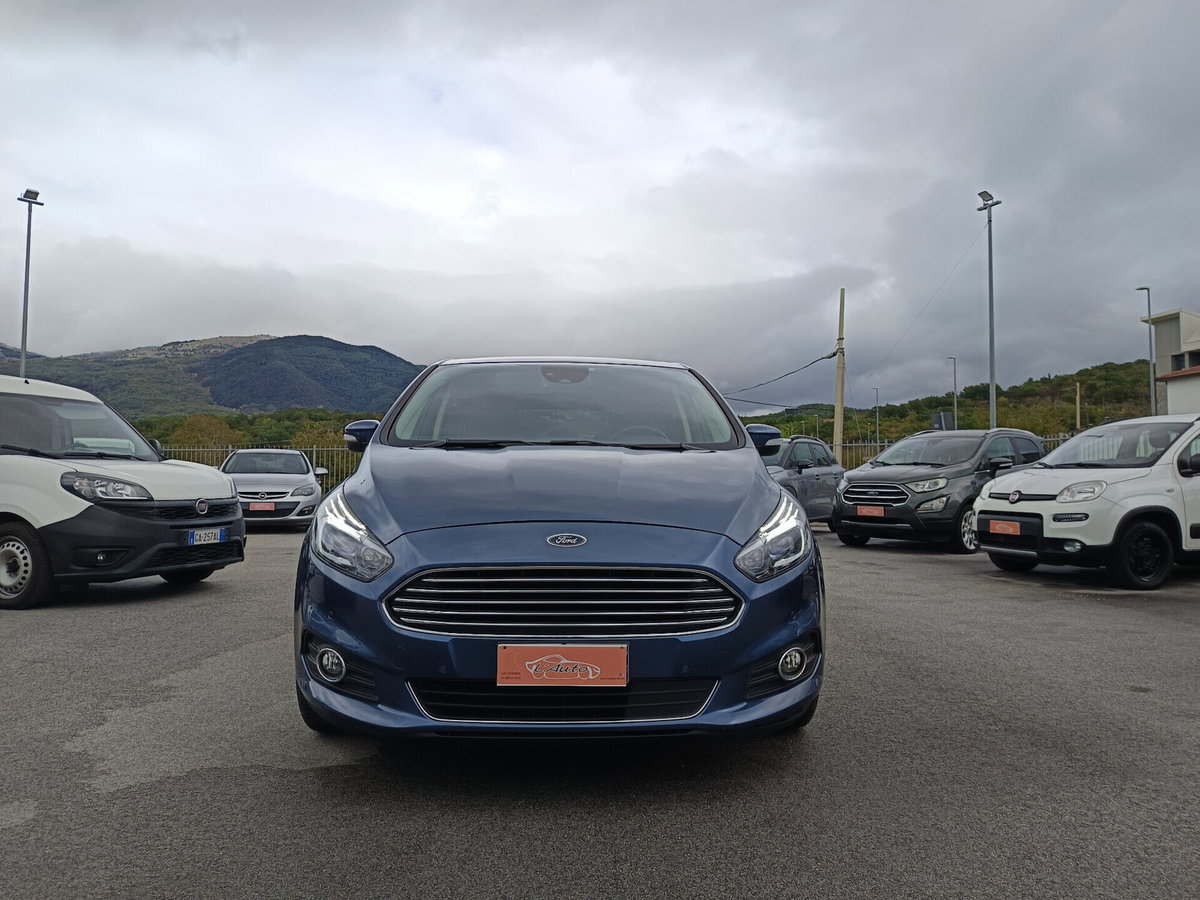 Ford S-Max 2.0 EcoBlue 150CV Start&Stop Aut. Titanium Business (17)