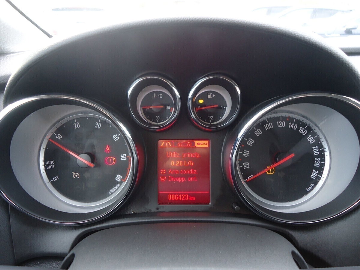 Opel Astra 1.6 CDTi 136CV Start&Stop 5 porte Elective (12)