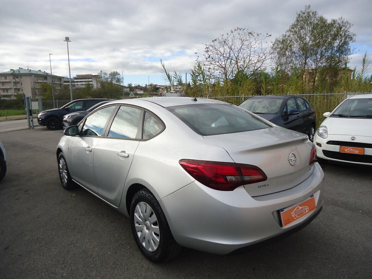 Opel Astra 1.6 CDTi 136CV Start&Stop 5 porte Elective (6)