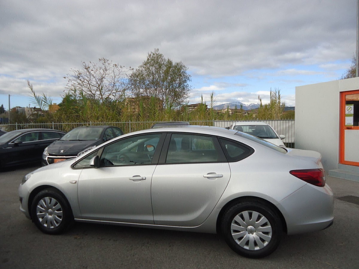 Opel Astra 1.6 CDTi 136CV Start&Stop 5 porte Elective (7)