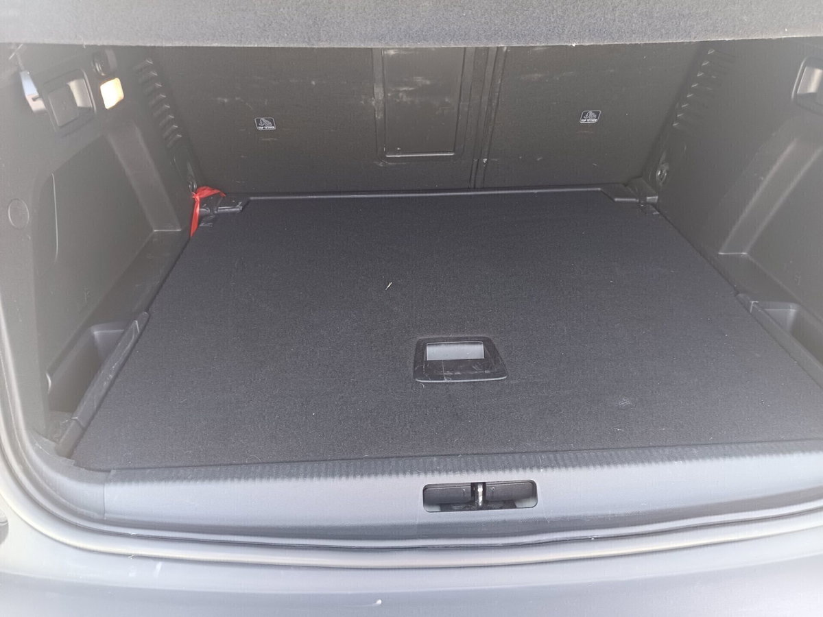 Peugeot 3008 BlueHDi 130 S&S EAT8 Allure Pack (15)