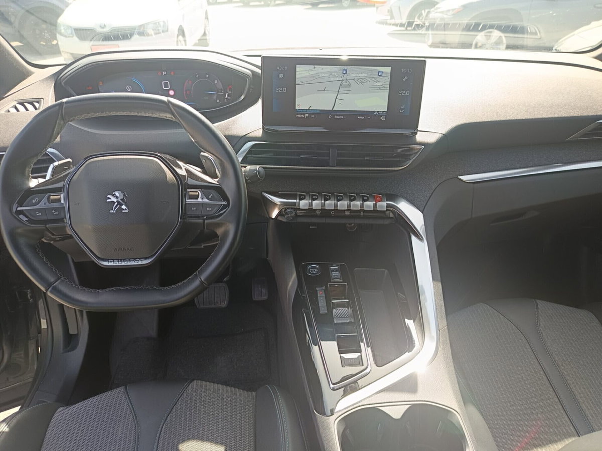 Peugeot 3008 BlueHDi 130 S&S EAT8 Allure Pack (17)