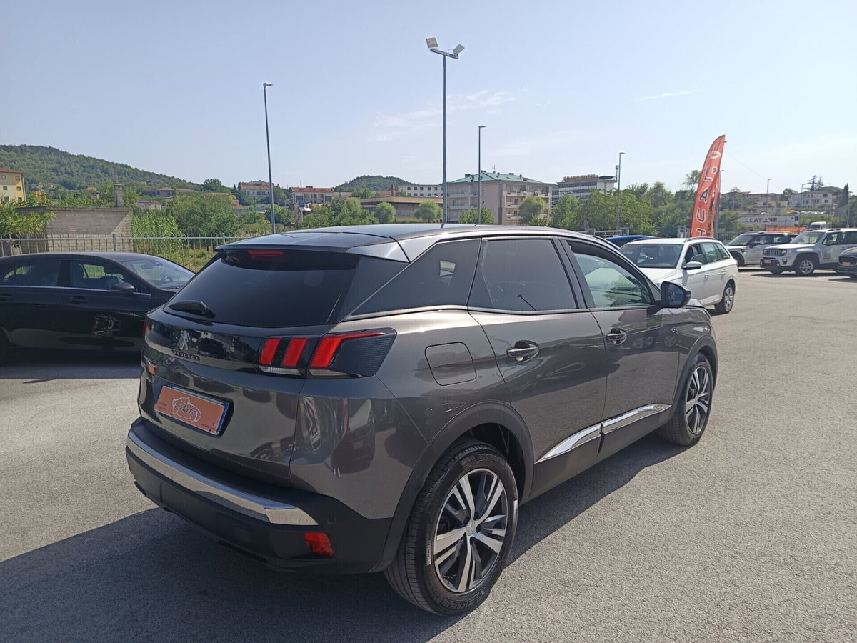 Peugeot 3008 BlueHDi 130 S&S EAT8 Allure Pack (9)