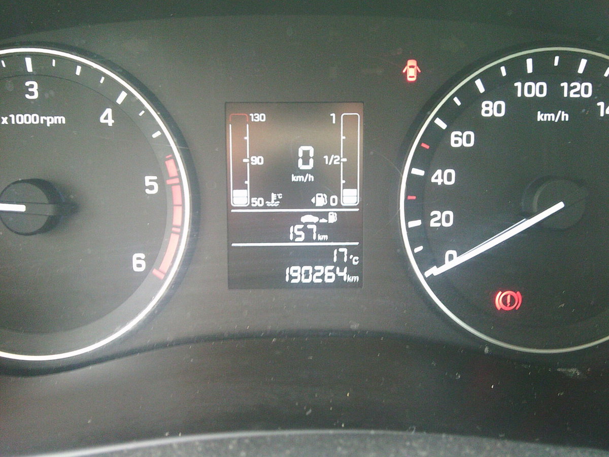 Hyundai i20 1.1 CRDi 12V 5 porte Comfort (14)