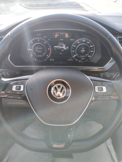 Volkswagen Tiguan 2.0 TDI SCR 4MOTION Style BlueMotion Technology (10)
