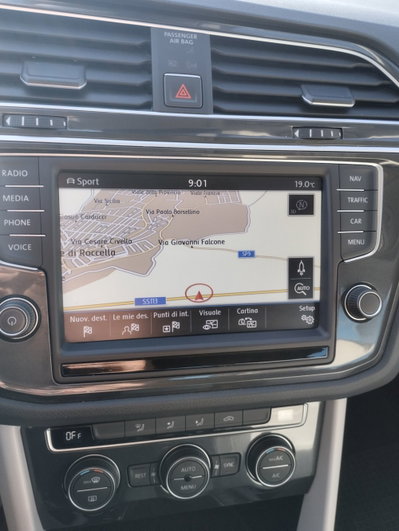 Volkswagen Tiguan 2.0 TDI SCR 4MOTION Style BlueMotion Technology (16)