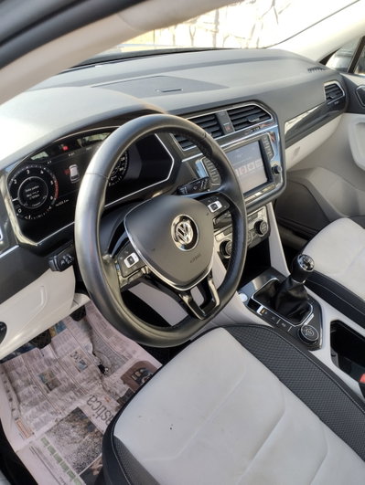 Volkswagen Tiguan 2.0 TDI SCR 4MOTION Style BlueMotion Technology (17)