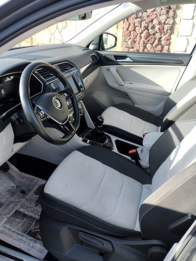 Volkswagen Tiguan 2.0 TDI SCR 4MOTION Style BlueMotion Technology (5)