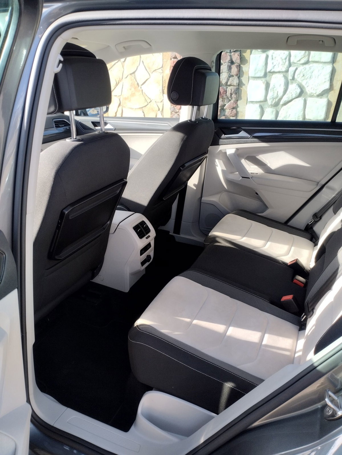 Volkswagen Tiguan 2.0 TDI SCR 4MOTION Style BlueMotion Technology (6)