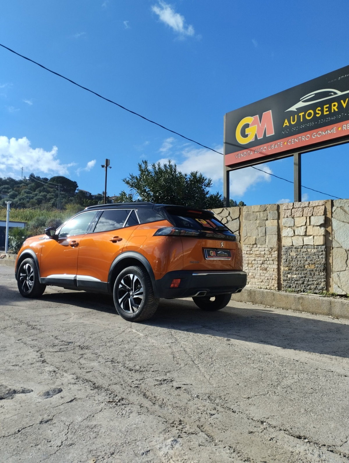 Peugeot 2008 PureTech 130 S&S EAT8 GT Pack (4)