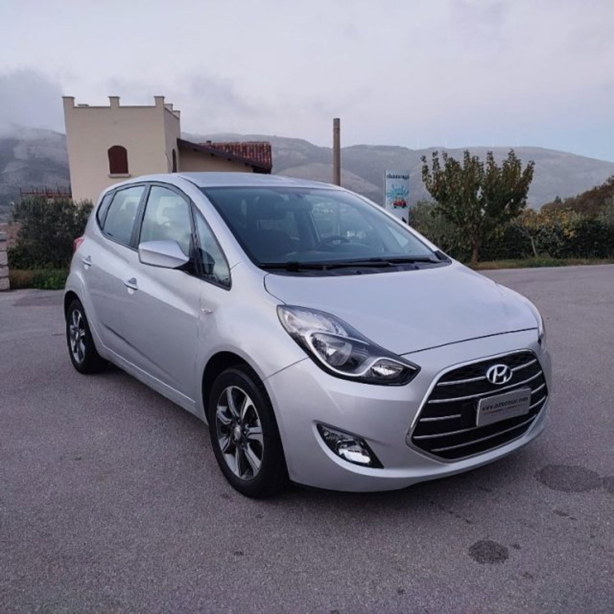 Hyundai ix20 1.4 CRDI 90 CV XPossible (2)
