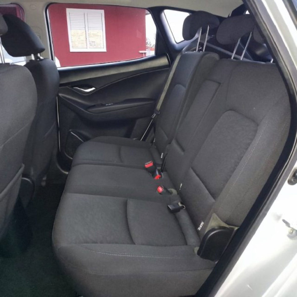 Hyundai ix20 1.4 CRDI 90 CV XPossible (9)