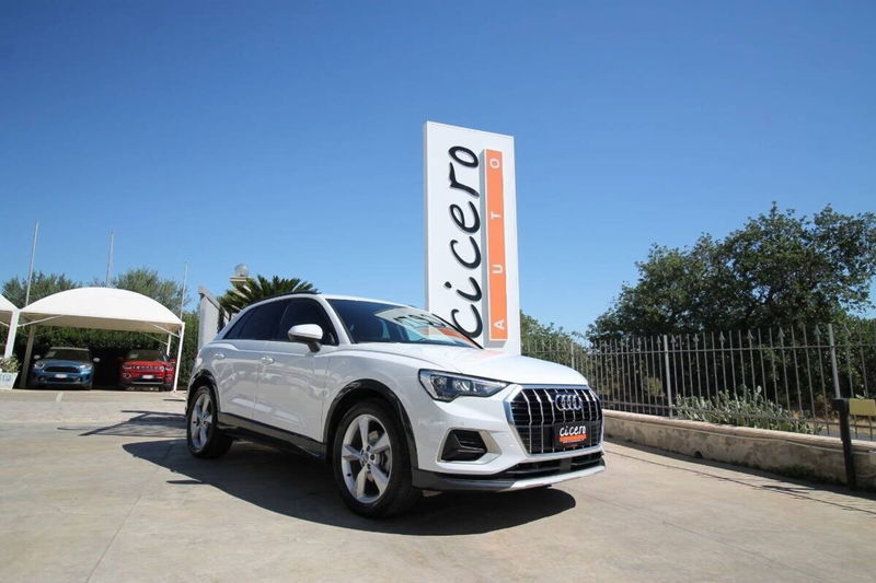Audi Q3 35 TDI quattro S tronic Business Advanced