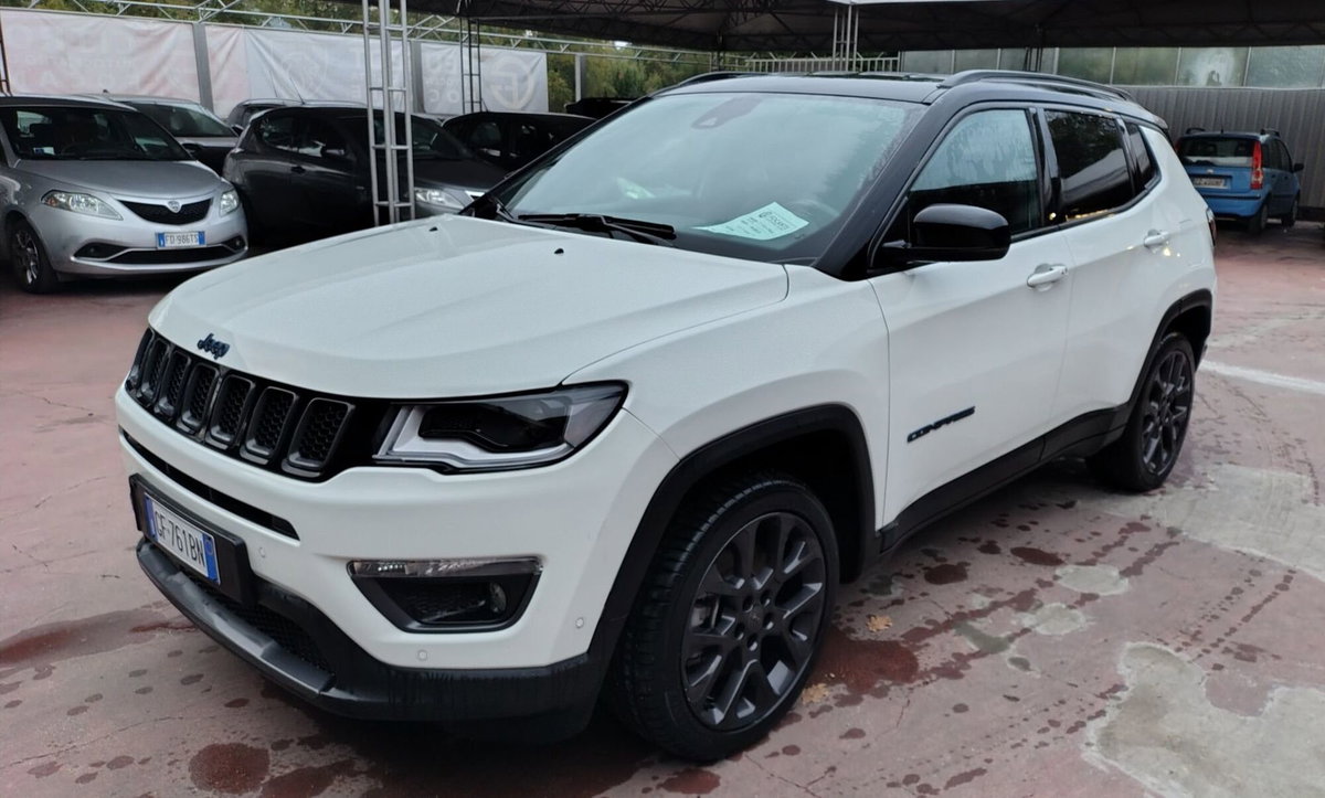 Jeep Compass 1.3 T4 240CV PHEV AT6 4xe S