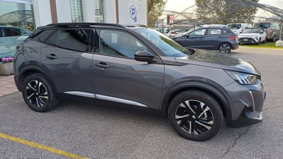 Peugeot 2008 BlueHDi 110 S&S GT (6)