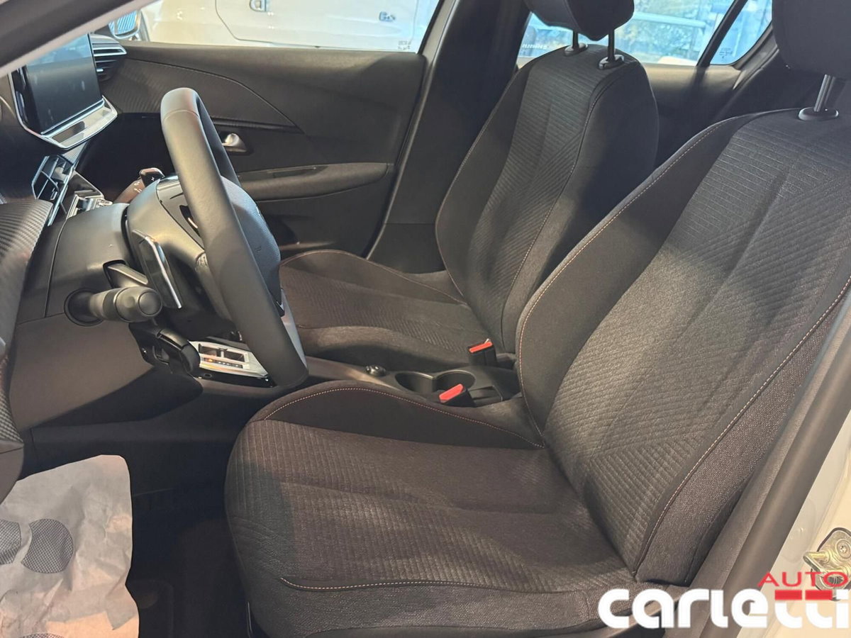 Peugeot 208 1.2 hybrid Style 110cv e-dcs 6 (11)