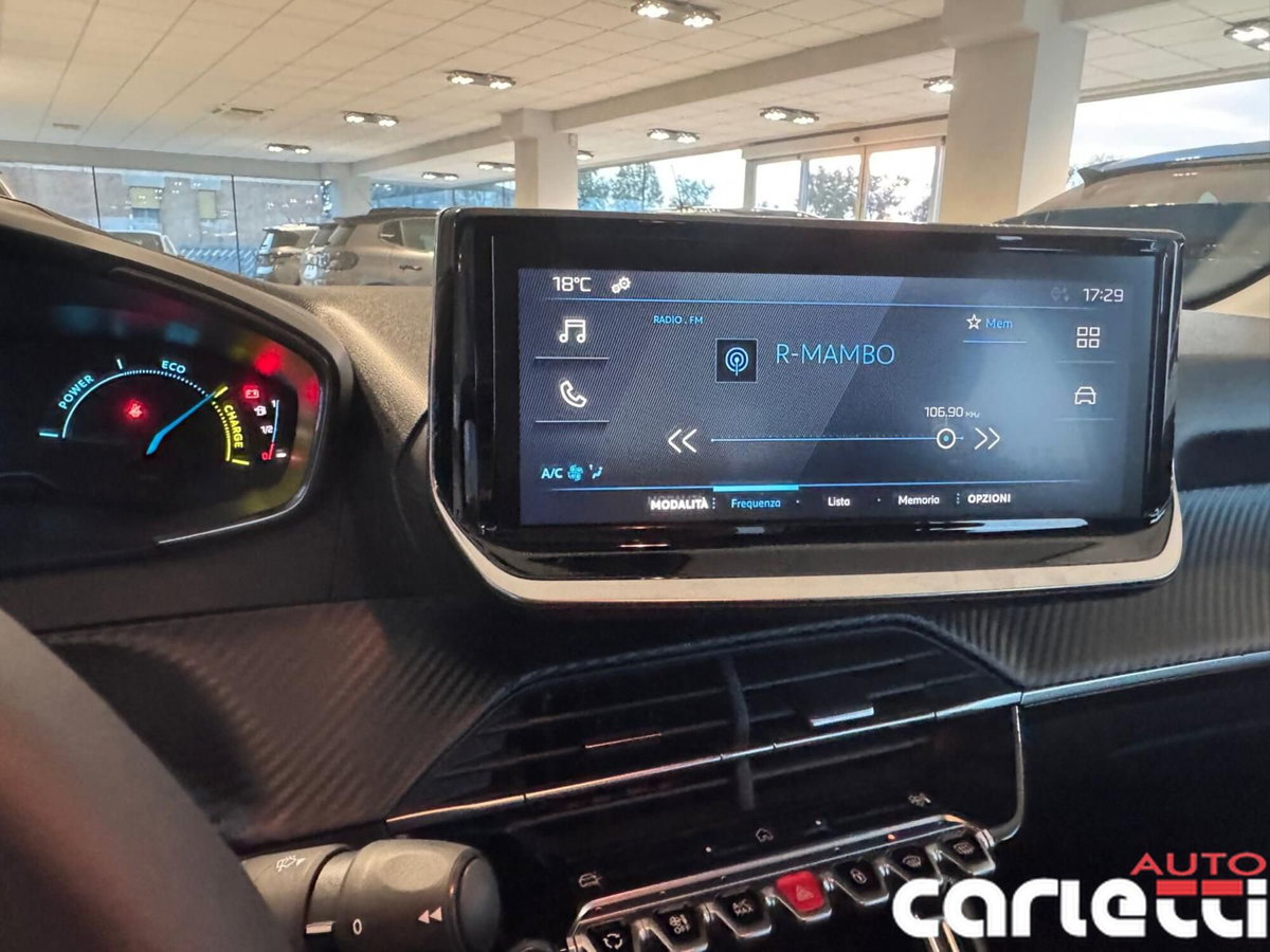 Peugeot 208 1.2 hybrid Style 110cv e-dcs 6 (15)