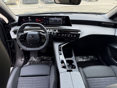 Peugeot 3008 1.2 hybrid Allure 145cv e-dcs6 (9)