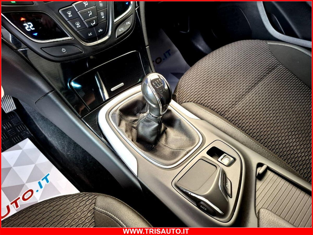 Opel Insignia Station Wagon CDTI Sports Cosmo (15)