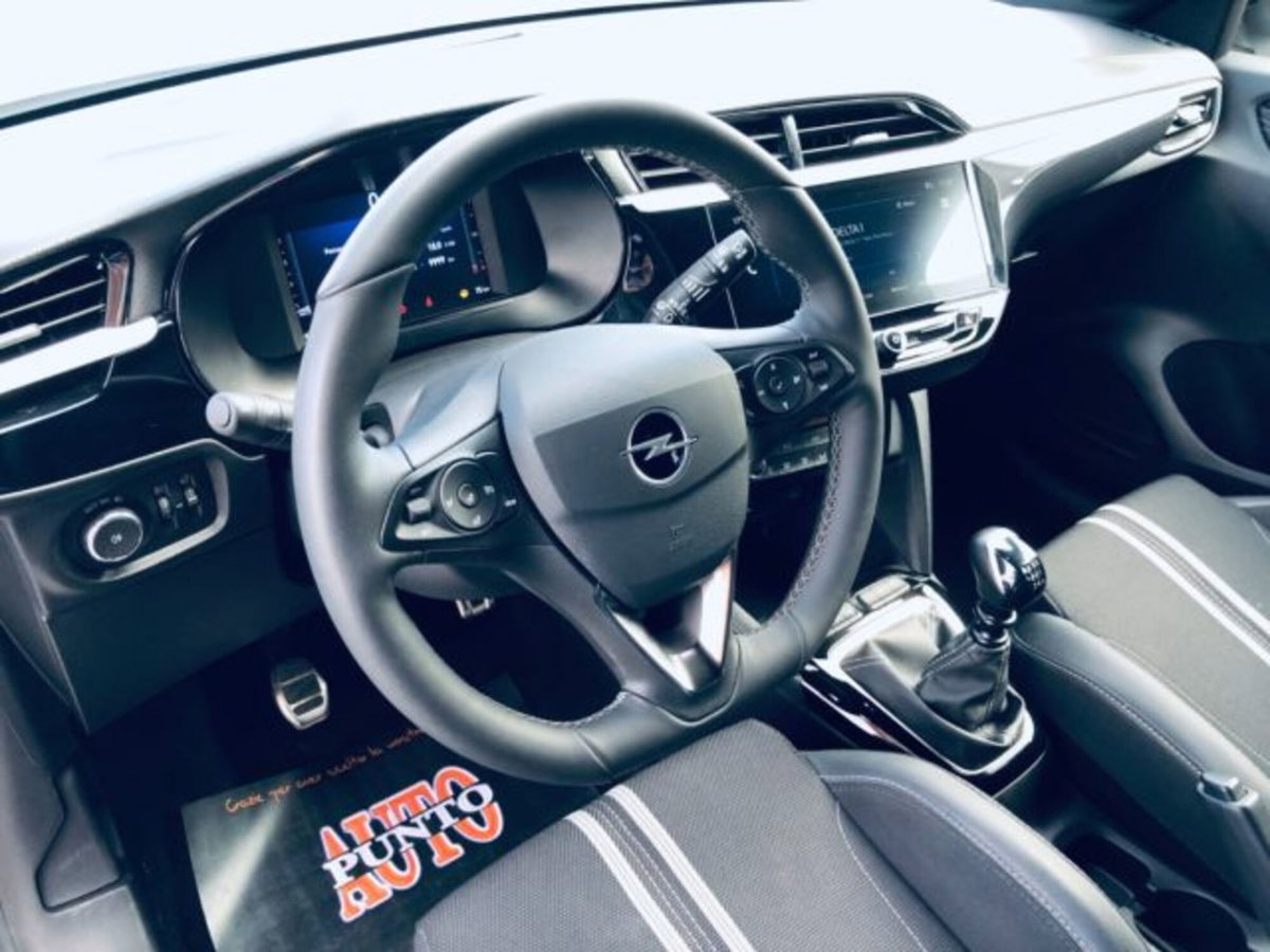 Opel Corsa 1.2 100 CV aut. GS Line (9)