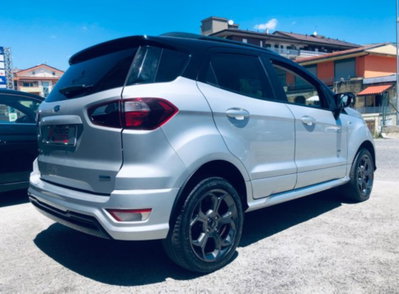 Ford EcoSport 1.5 TDCi 125 CV Start&Stop AWD ST-Line Black Edition (5)