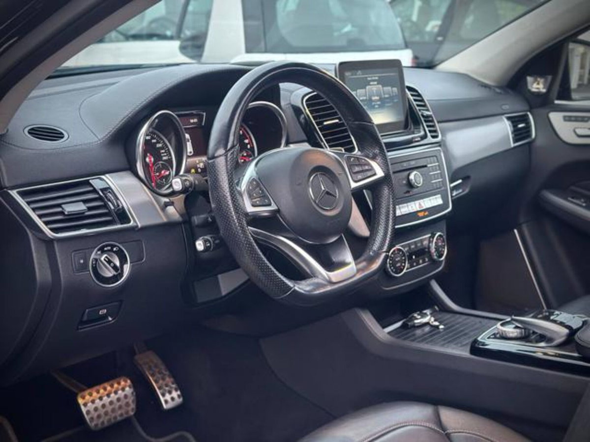 Mercedes-Benz GLE Coupé 350 d 4Matic Coupé Premium (16)