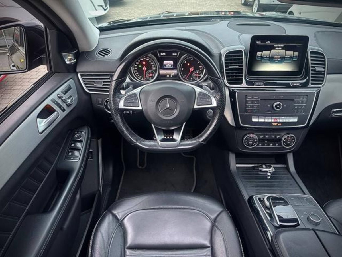 Mercedes-Benz GLE Coupé 350 d 4Matic Coupé Premium (18)