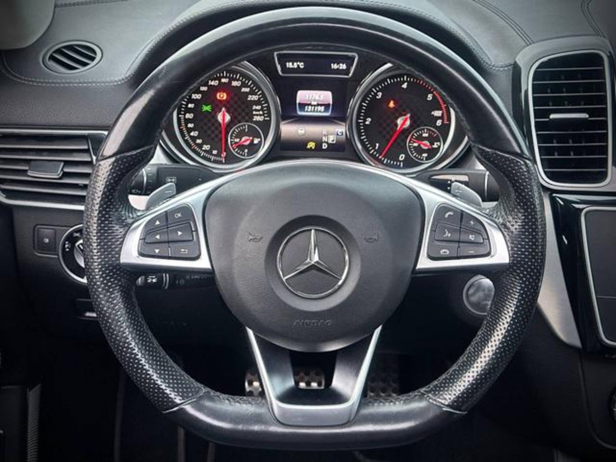 Mercedes-Benz GLE Coupé 350 d 4Matic Coupé Premium (19)