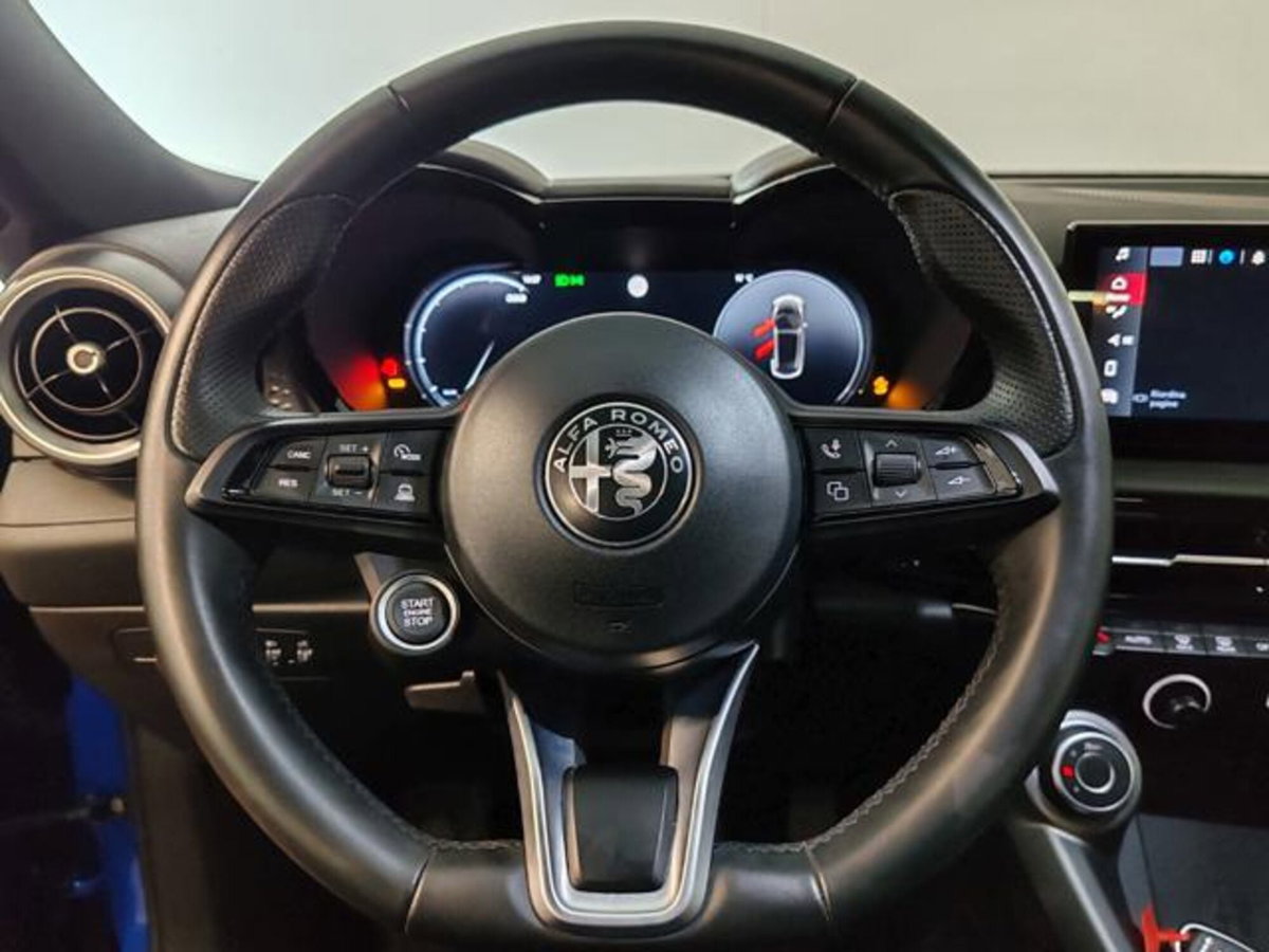 Alfa Romeo Tonale 1.6 Sprint 130cv tct6 (13)