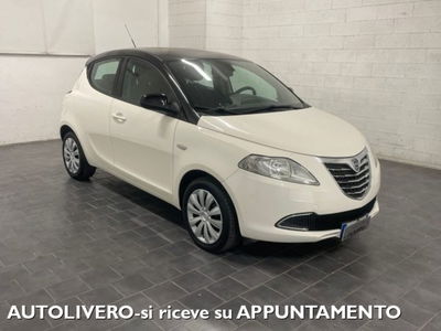 Lancia Ypsilon 1.2 69 CV 5 porte Elefantino usata
