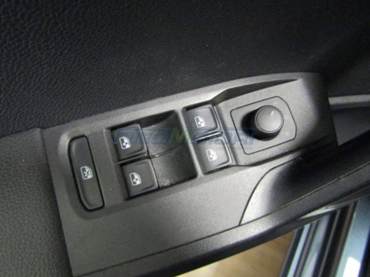 SEAT Ibiza 1.0 EcoTSI 95 CV S/S 5p. Style (17)